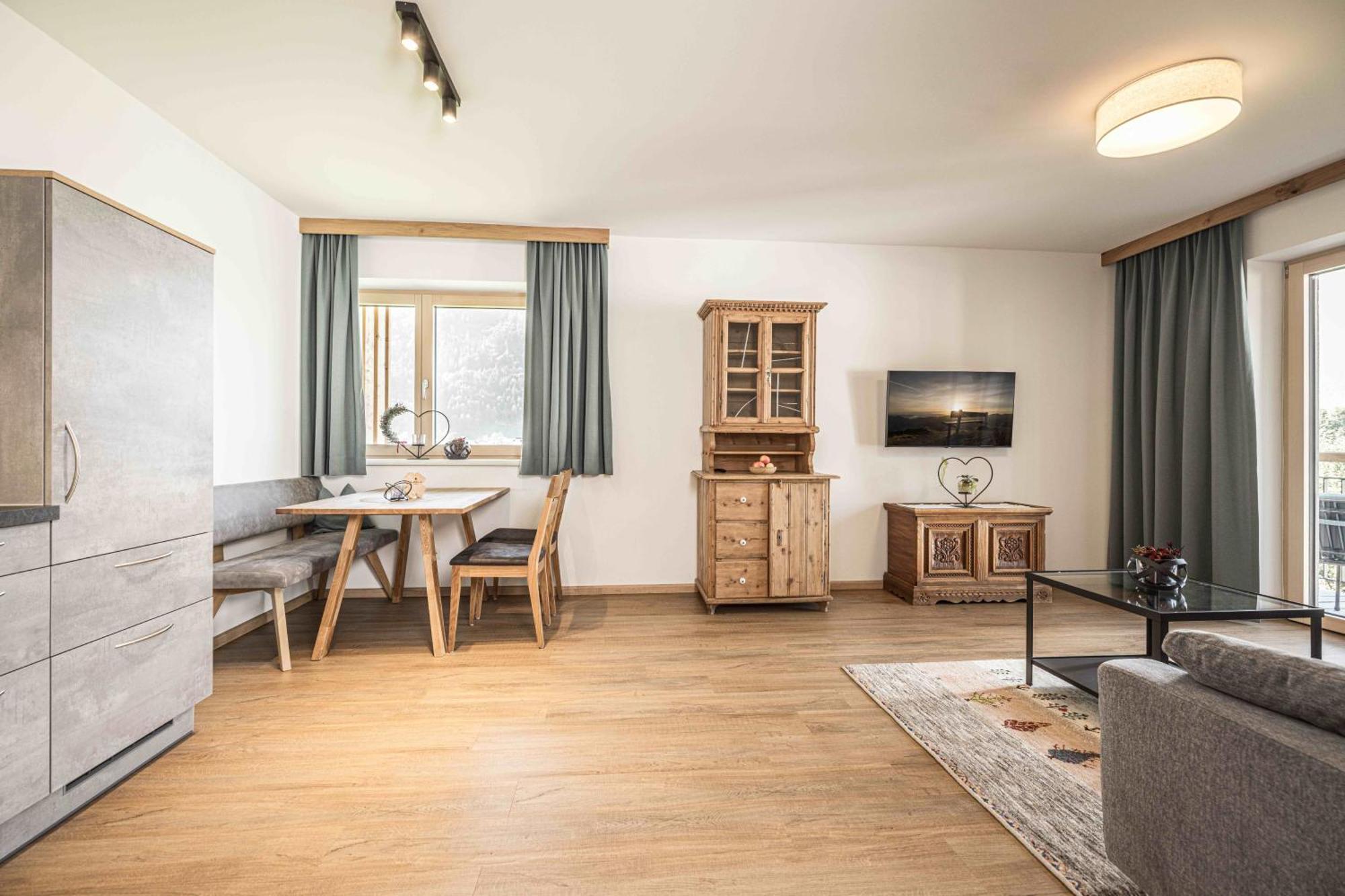 Zeit.Glueck Appartements Radfeld Luaran gambar